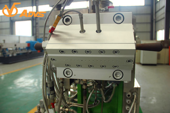 Good price اکسترودر پیچ دوقلو پلاستیکی 500 کیلوگرم در ساعت برای قطر پیچ PC / PMMA 51 میلی متر آنلاین